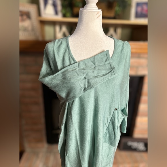 Kerisma oversized tunic sweater, size M/L - Picture 2 of 5